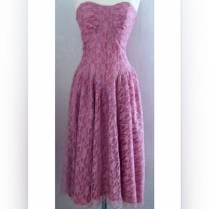 COPY - Vintage Strapless Pink Lace Dress Size: 9/10 (Today’s Size 6)